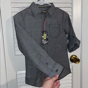 NWT First wave Dillards long sleeve button up pin stripe Size 8